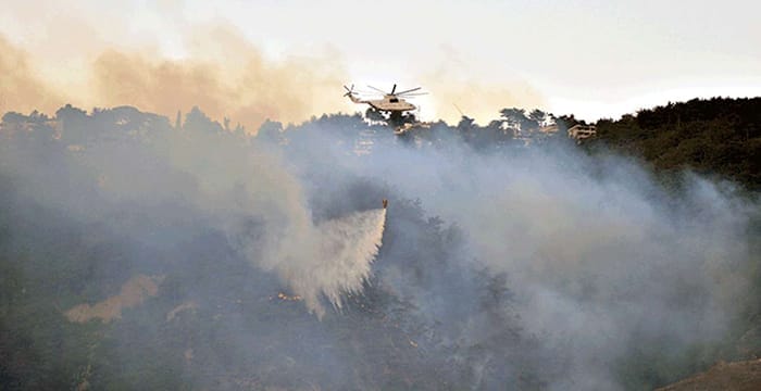 Hatay, Çanakkale ve Mersin’de yangın! Yerleşim yerlerini tehdit ediyor