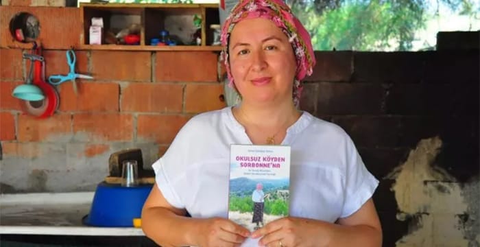 Okumak için evi terk etti! Hayalini kurduğu üniversiteyi bitirdi... "Tüm zorlukları tek başına yendi" 1 Okumak için evi terk etti! Hayalini kurduğu üniversiteyi bitirdi… “Tüm zorlukları tek başına yendi”