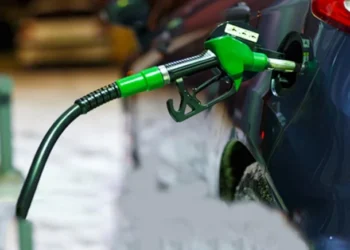Enerji krizi alarma geçirdi! Bir ülkede akaryakıt satışına kısıtlama geldi 1 Enerji krizi alarma geçirdi! Bir ülkede akaryakıt satışına kısıtlama geldi