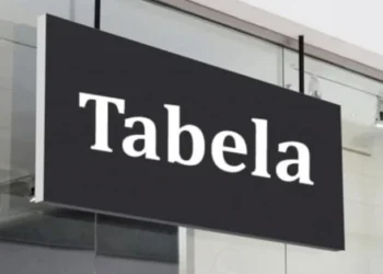 Binlerce esnafa tabela yükü