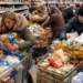 Savaş korkusu marketlere yansıdı: Komşu'da ürün stoklama başladı 8 Savaş korkusu marketlere yansıdı: Komşu’da ürün stoklama başladı
