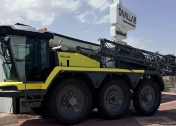 Türkiye’de bir ilk: Önallar’dan yerli ve otonom ilaçlama makinesi