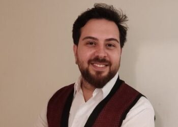Savaşkan İskefli: Tüp kuyruklarından şarj istasyonlarına: Petrol krizi dünyayı nasıl değiştirecek? İşte 5 kritik madde!
