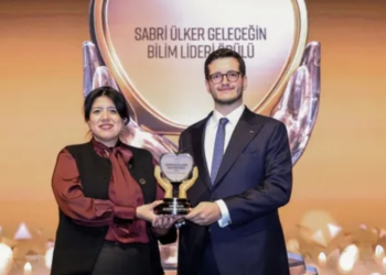 Küreselleşen Sabri Ülker Geleceğin Bilim Lideri Ödülü’nün 10’uncusu Şili’ye uzandı 14 Küreselleşen Sabri Ülker Geleceğin Bilim Lideri Ödülü’nün 10’uncusu Şili’ye uzandı