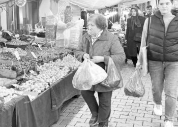 Sefaletimiz büyüyor