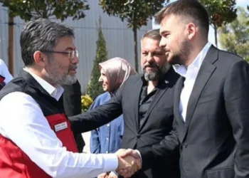Türkiye’ye et satıp oluk oluk para kazanan evlat