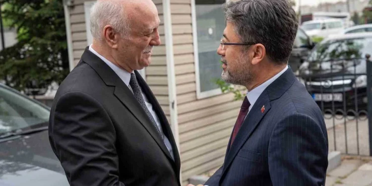 ÇKS'de adım adım 'E-Devlet'in sonu: 3 ilde başladı şimdi tüm Türkiye'ye yayılıyor! 1 CKSde adim adim E Devletin sonu