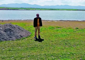Artık çobanlar mavi yakalı gezen inekler masal olacak