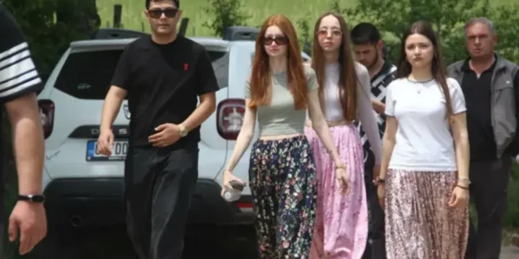 Türkiye’de evlenmek isteyen gençler bu köye akın ediyor 1 koy