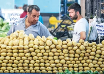 Zam füzeleri çarşıya düştü