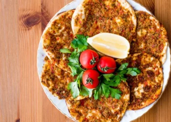 Fiyatı enflasyona fark attı: Lahmacun artık lüks mü oluyor?
