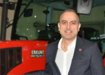 Erkunt Traktör CEO’su: Çiftçi Güveni Başarının Temelidir - Tarım Pusulası
