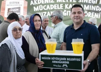 Mersin Büyükşehir 2 bin 700 üreticiye feromon tuzağı dağıtacak - Tarım Pusulası