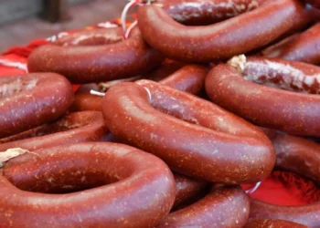 Sucuk ve kavurmada sakatat: Taklit-tağşiş gıdalar listesine 29 yeni ürün eklendi - BirGün