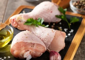 TÜİK: Mayısta tavuk eti üretimi ,3 geriledi - Tarım Pusulası