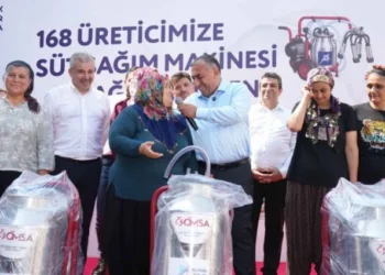 Adana Büyükşehir'den üreticilere 168 süt sağım makinesi - Tarım Pusulası