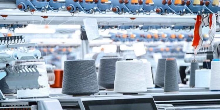 73 yıllık tekstil devi kepenk indirdi: Dünyaca ünlü markalara üretim yapıyordu 1 tekstil