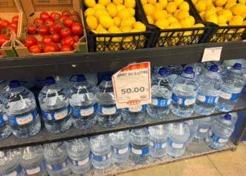 5 litrelik suyu 50 liraya satan markete bakanlıktan jet denetim!