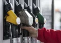 Akaryakıtta kasım zammı riski: Benzinde 6,55 TL, motorinde 6 TL baskı