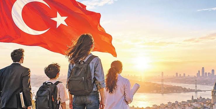 Cumhuriyet, geleceğe inanma cesaretidir 1 Cumhuriyet gelecege inanma cesaretidir
