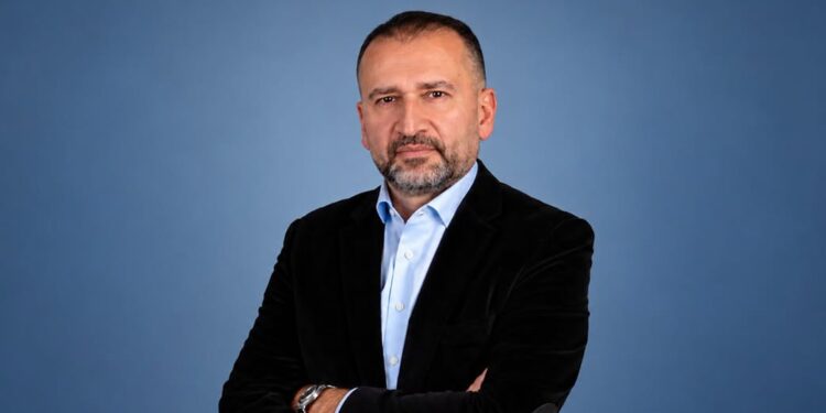 Zeytin Hasadında Mesele Makine mi, Organizasyon mu?