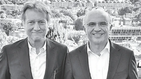 Kayısısı gibi ‘cep telefonu ve helikopteriyle’de meşhur olacak!