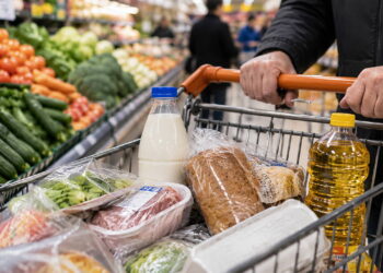 101 yıllık market zinciri kepenk indiriyor: 27 şube kapanacak